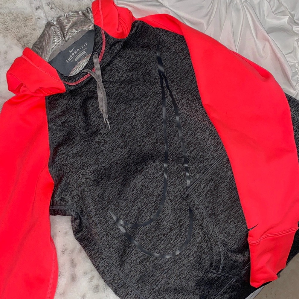 Nike Therma-Fit hoody